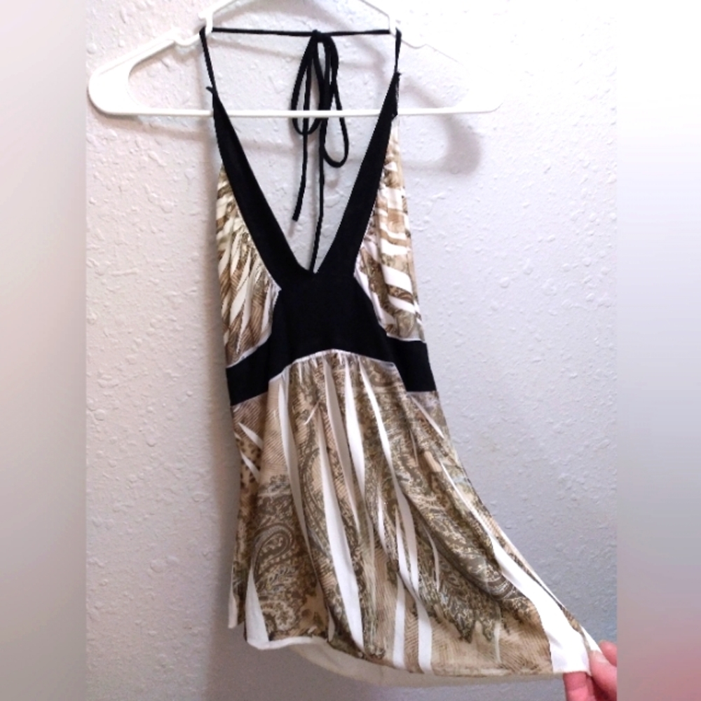 Voila halter top